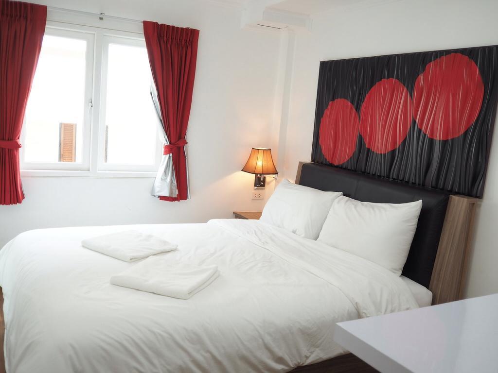 פאטאיה Pook Swan House Hotel חדר תמונה